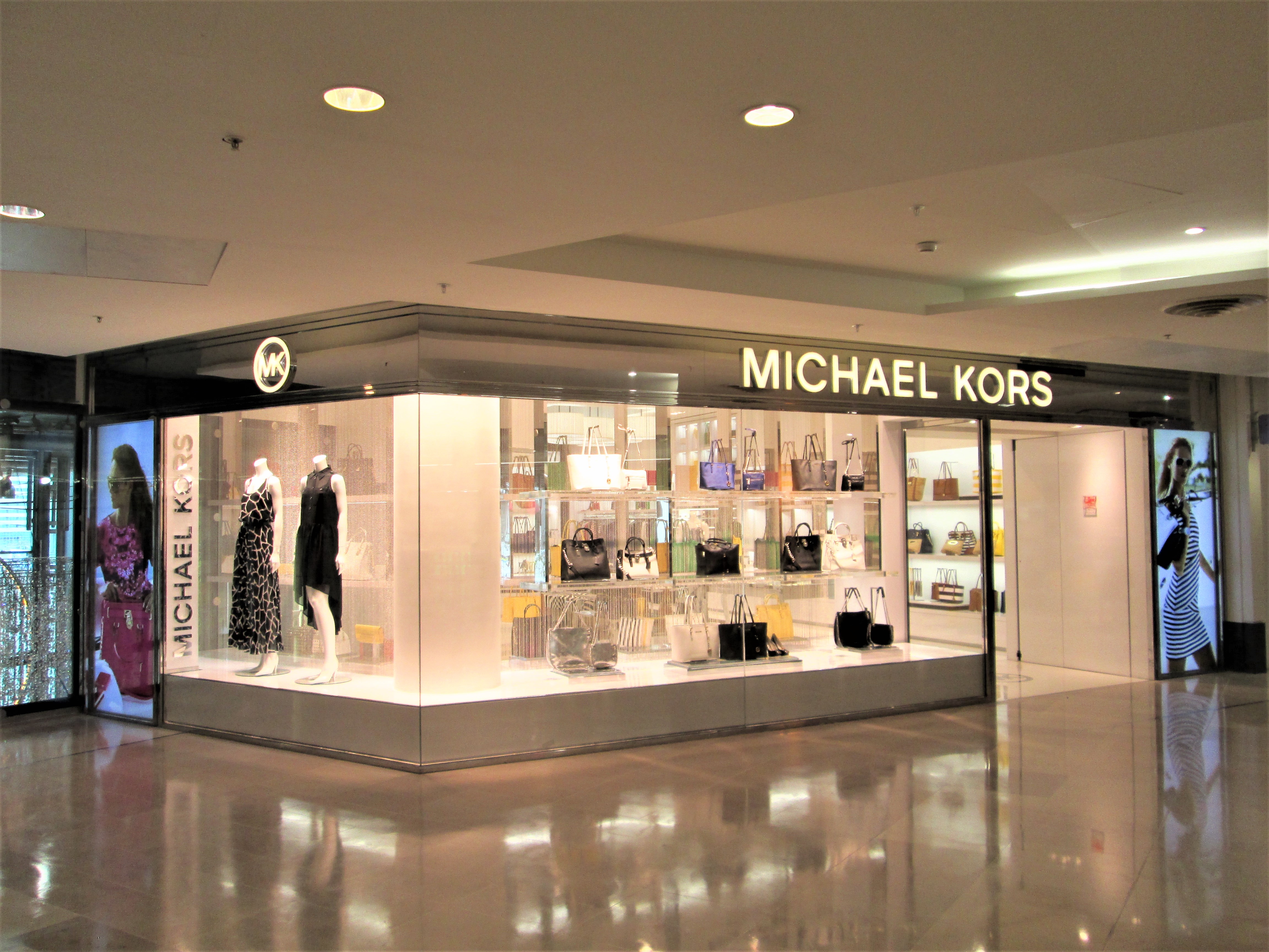 magasin michael kors paris